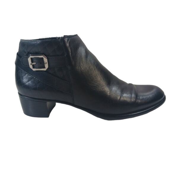 Munro Jolyn Ankle Boots EUC $245 size 9M       FS1993 - Picture 1 of 9